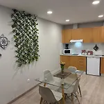 Ml Aliados Apartmán Porto